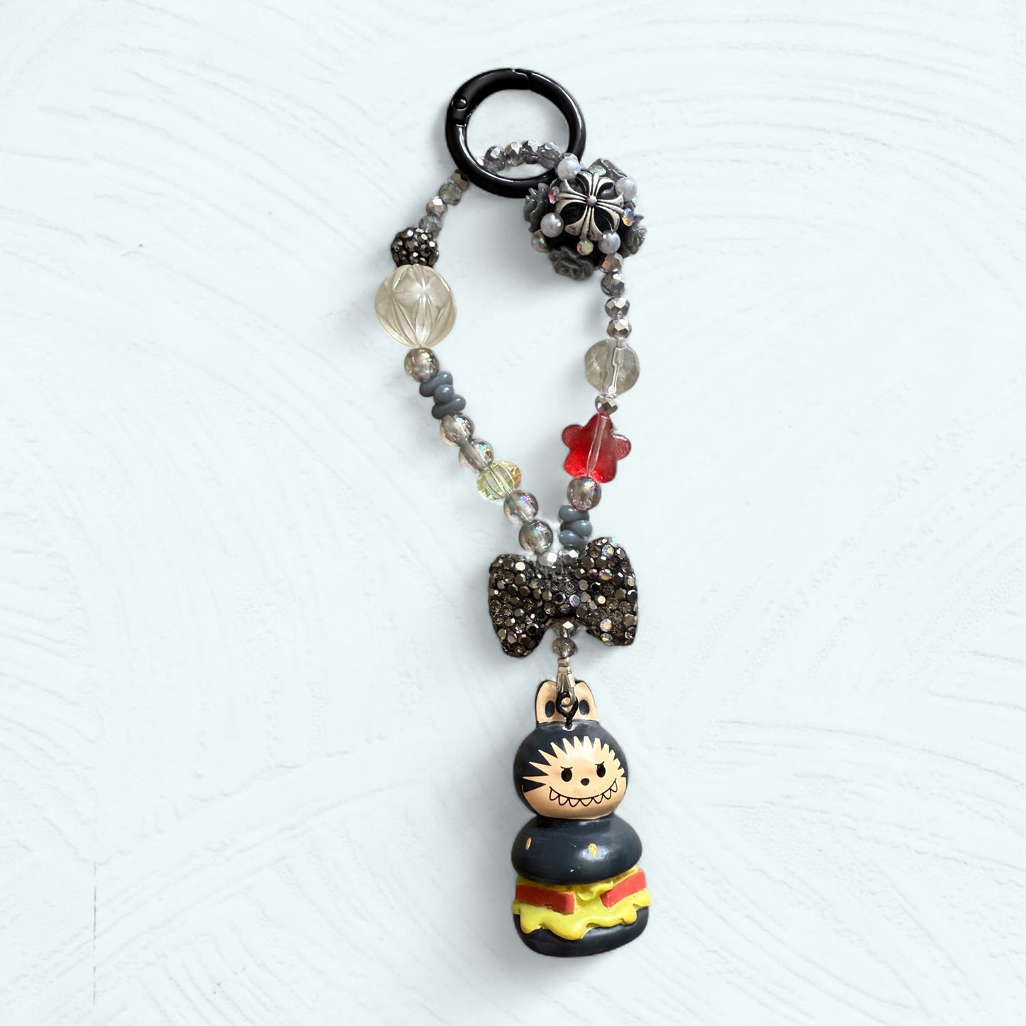 Labubu Hamburger – Pendentif téléphone & sac fait main
