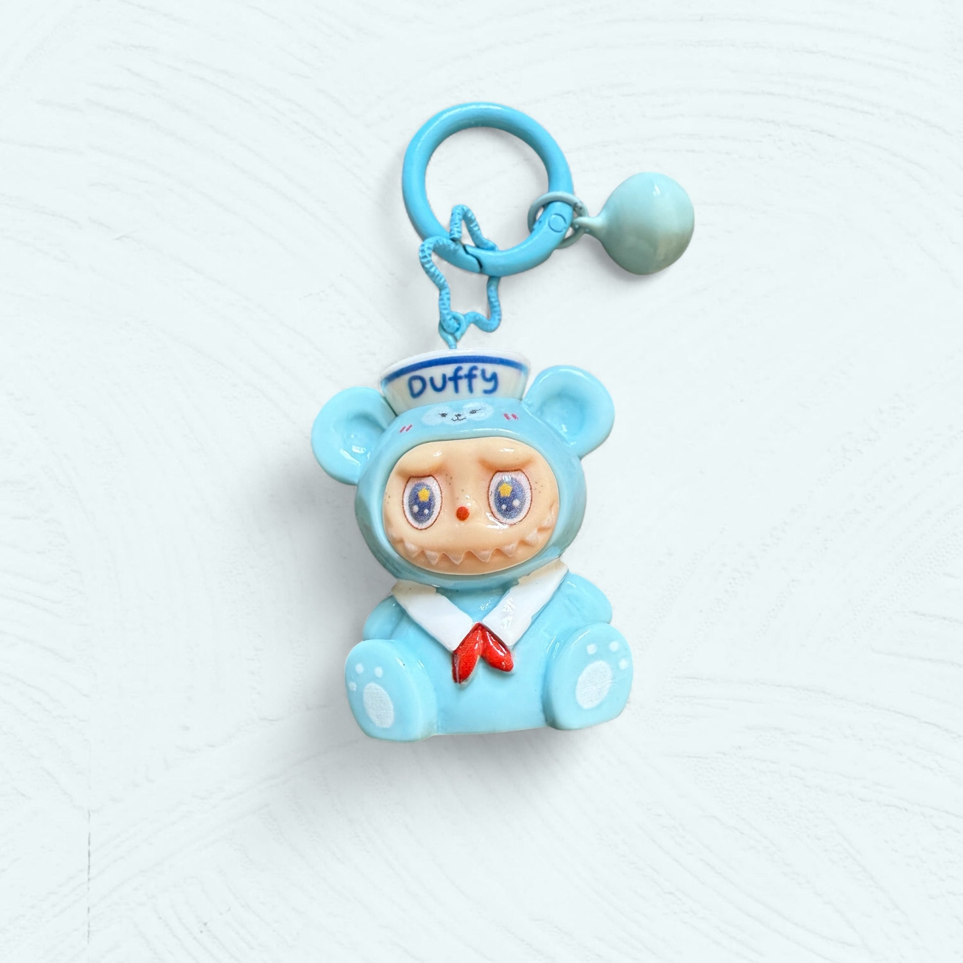 Porte-clé fait main Labubu déguisé en Duffy – Liana Charms