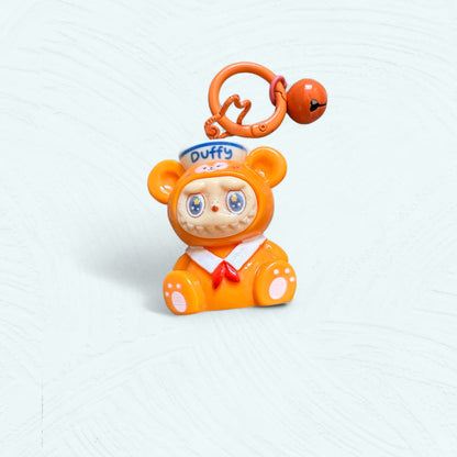 Porte-clé fait main Labubu déguisé en Duffy – Liana Charms
