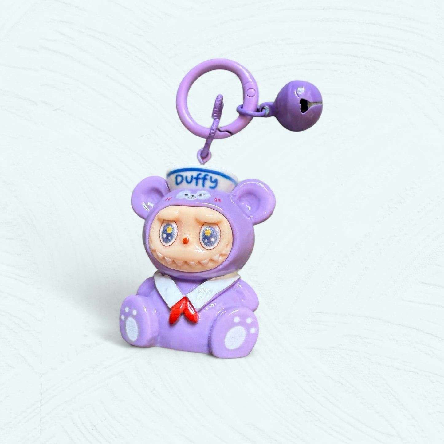 Porte-clé fait main Labubu déguisé en Duffy – Liana Charms