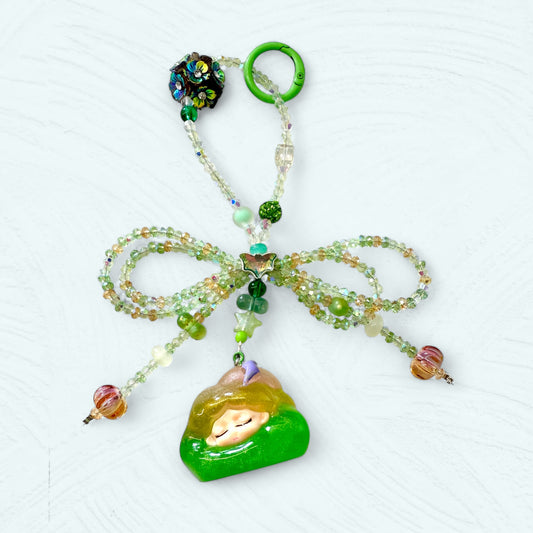 Bijou de sac « Nuée de Rêve » – Fait main, perles en verre filé, pièce unique